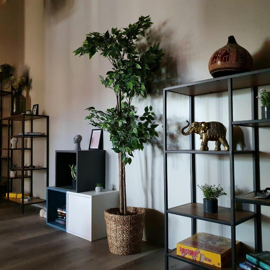 The Bank Sleeping Guesthouse Neskaupstadur Ngoại thất bức ảnh