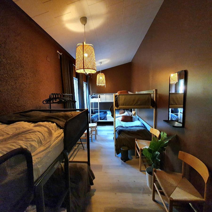The Bank Sleeping Guesthouse Neskaupstadur Ngoại thất bức ảnh